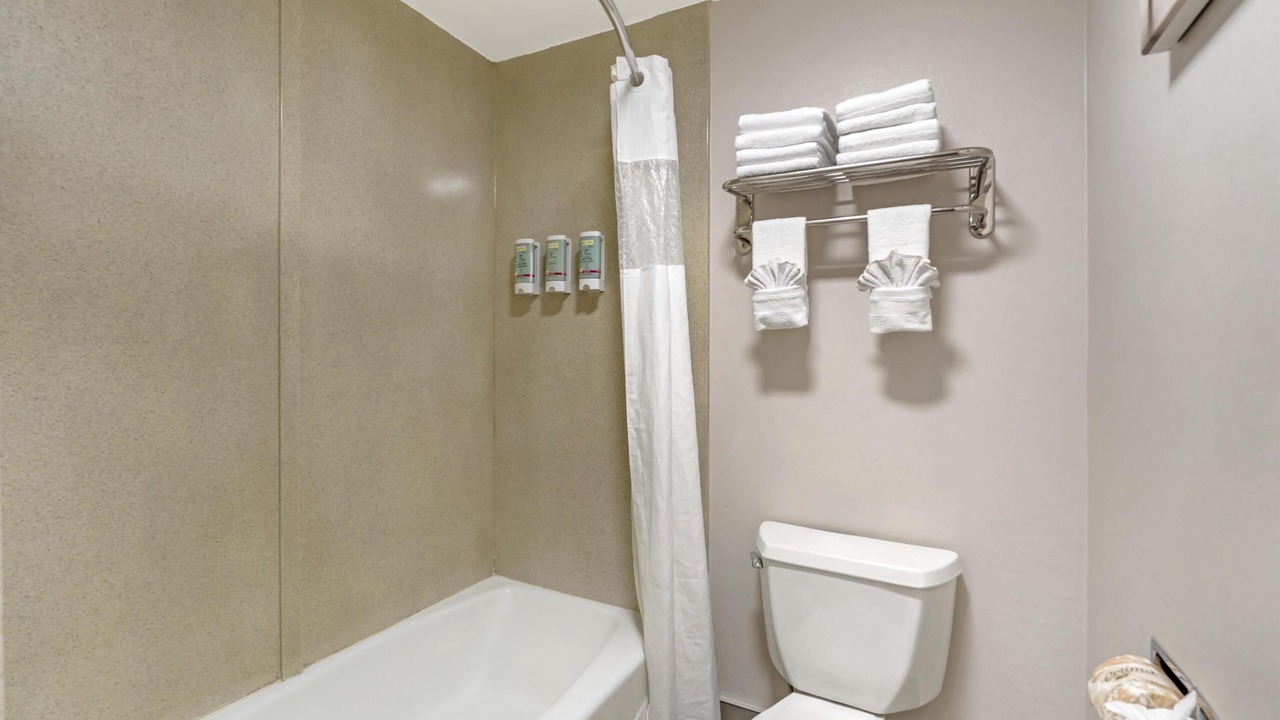 Photo of Bathroom in North Redondo