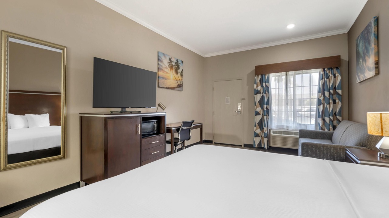 Photo of Bedroom in North Redondo