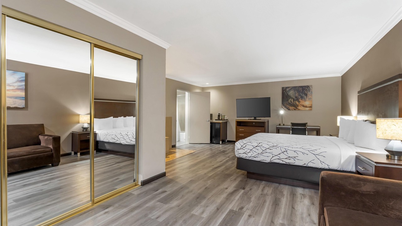Photo of Bedroom in North Redondo