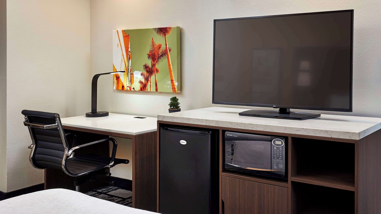 Photo of Bedroom in Orange