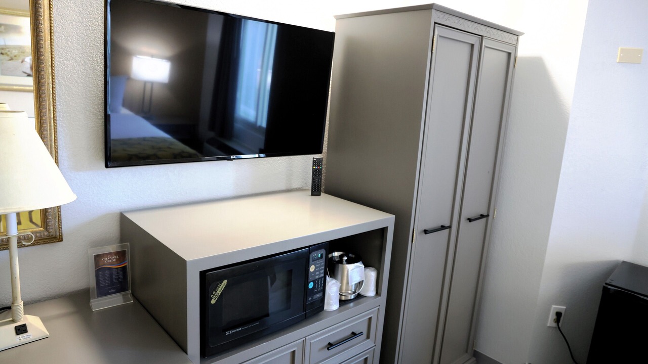 Photo of Bedroom in Barstow