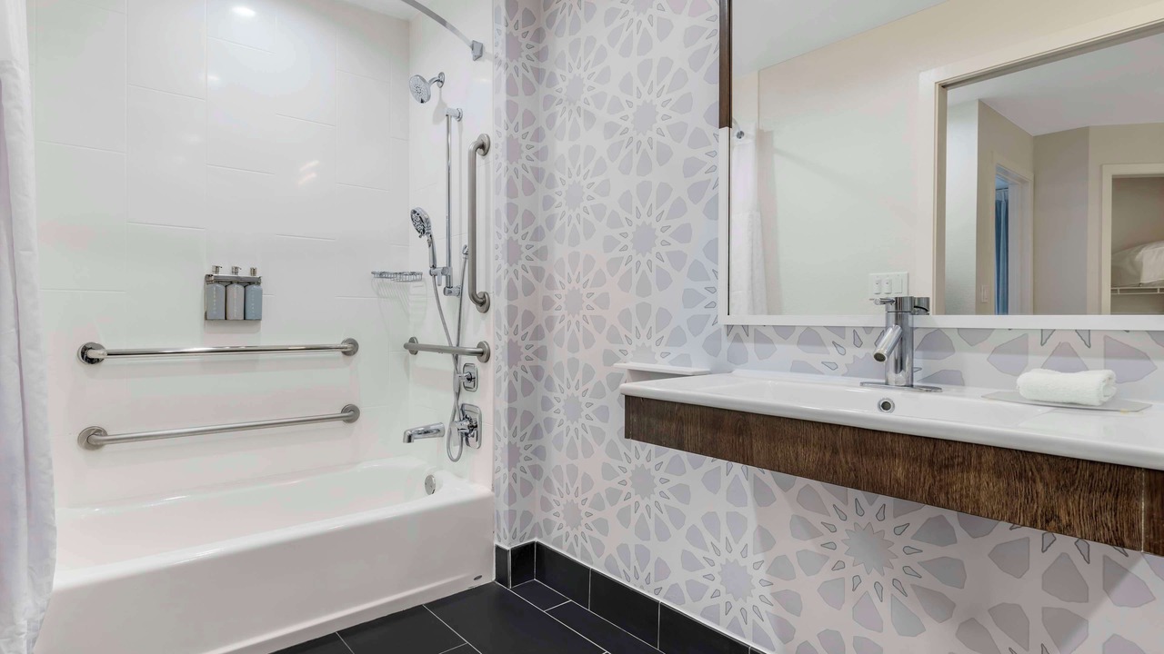 Photo of Bathroom in Torrance