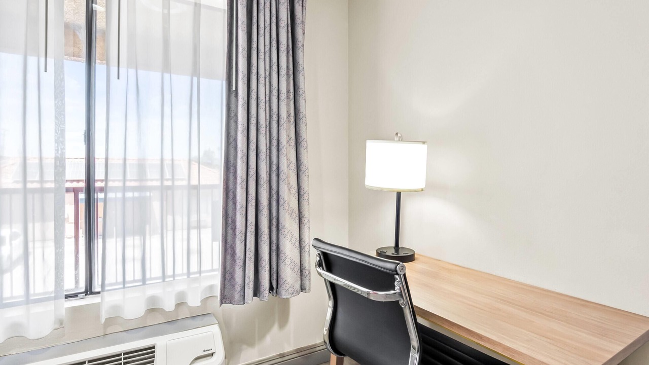 Photo of Bedroom in Rialto