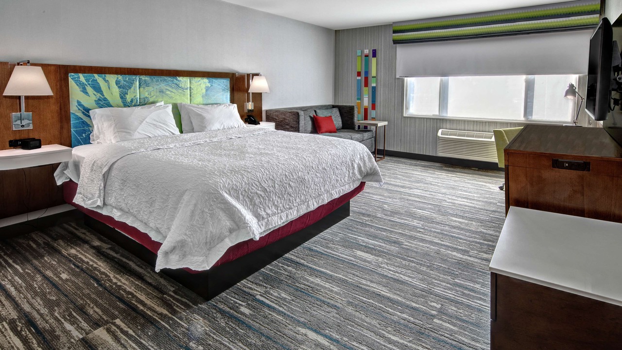 Photo of Bedroom in Cardiff-by-the-Sea