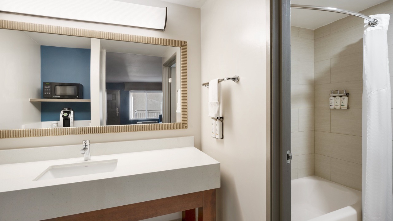 Photo of Bedroom in Simi Valley