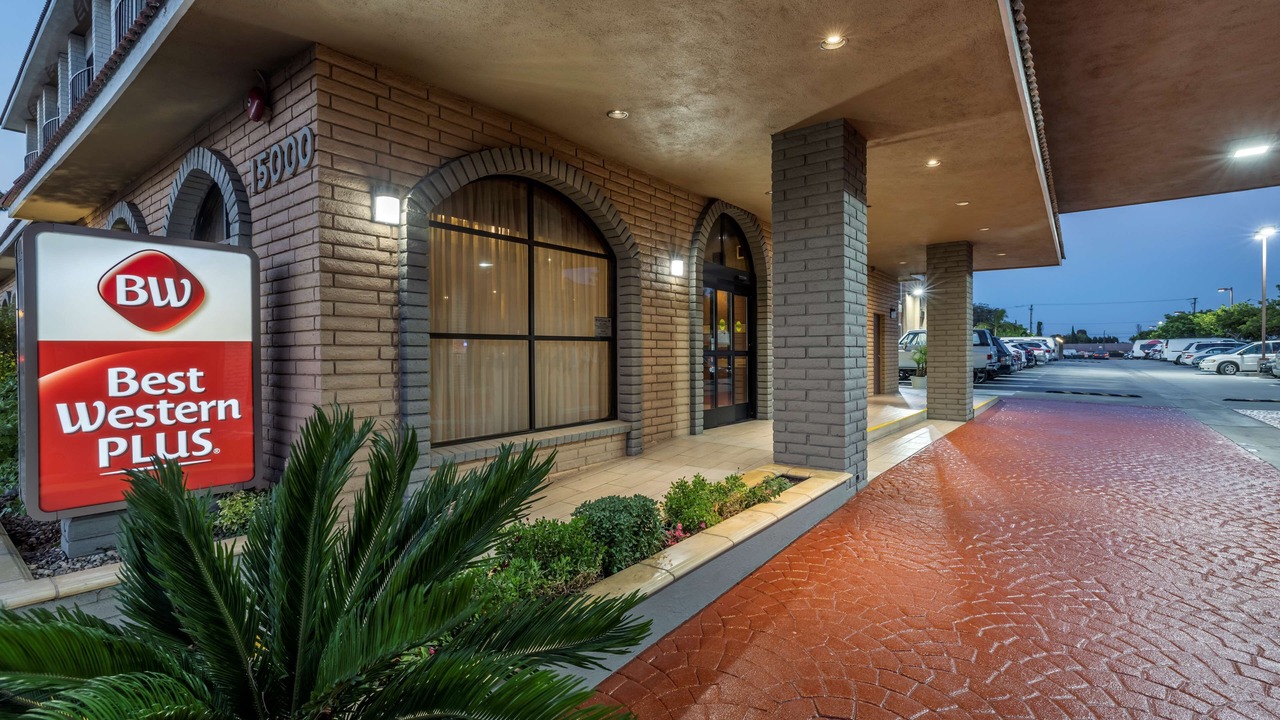 Photo of Outdoor in Lawndale