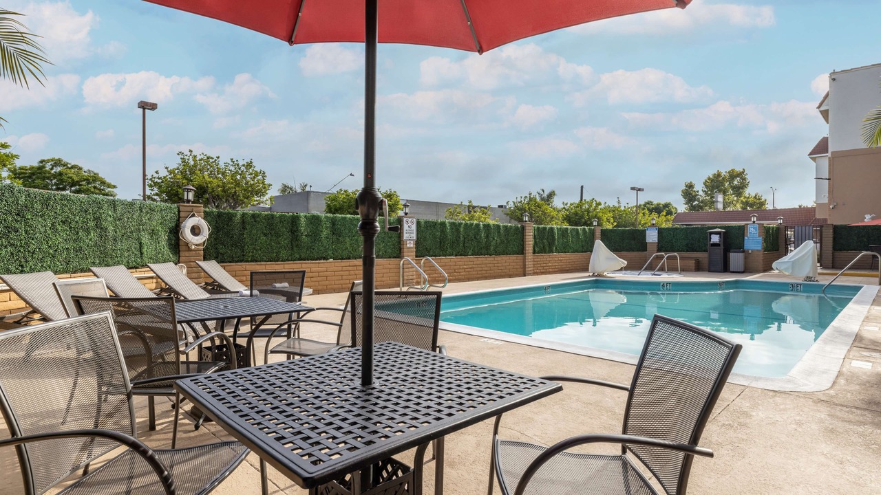 Photo of Outdoor in Lawndale