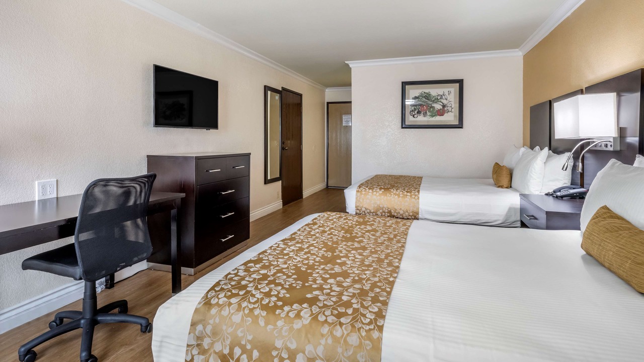 Photo of Bedroom in Lawndale