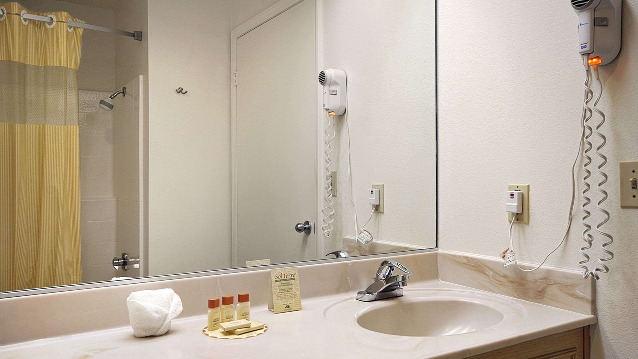 Photo of Bathroom in La Sierra