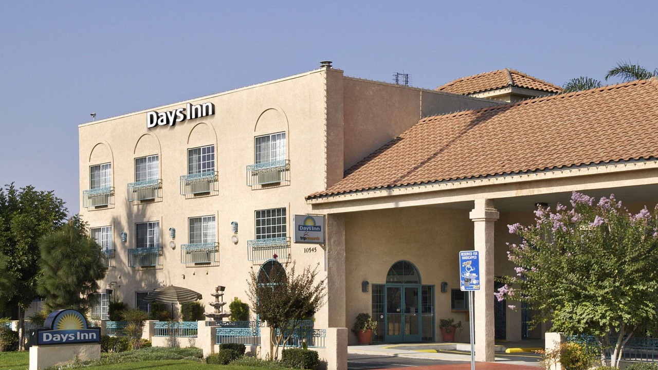 Photo of Buildings in La Sierra