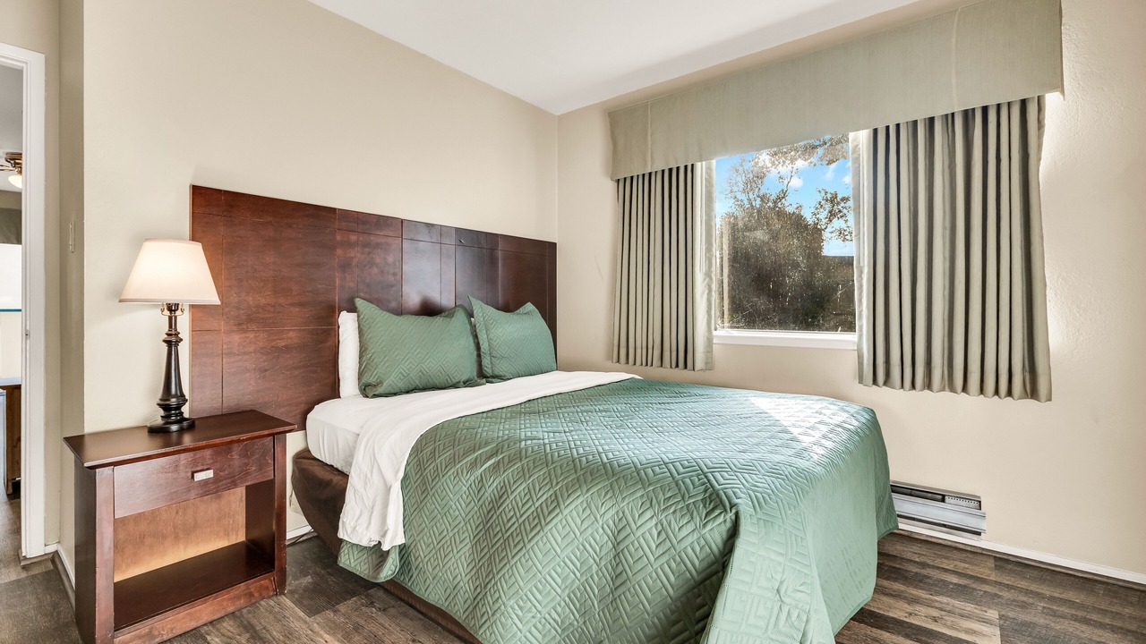 Photo of Bedroom in North Fremont Street