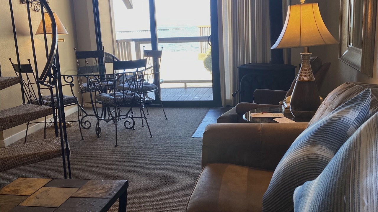 Photo of Livingroom in South Lake Tahoe