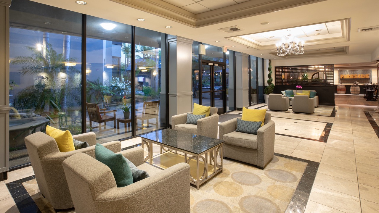 Photo of Livingroom in Costa Mesa