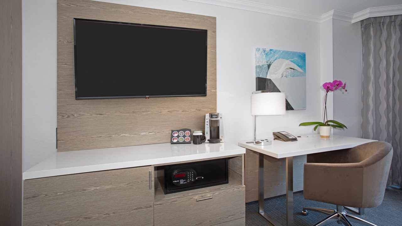 Photo of Bedroom in Costa Mesa