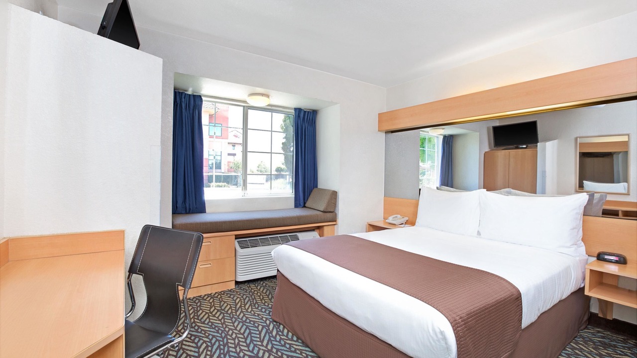 Photo of Bedroom in Morgan Hill