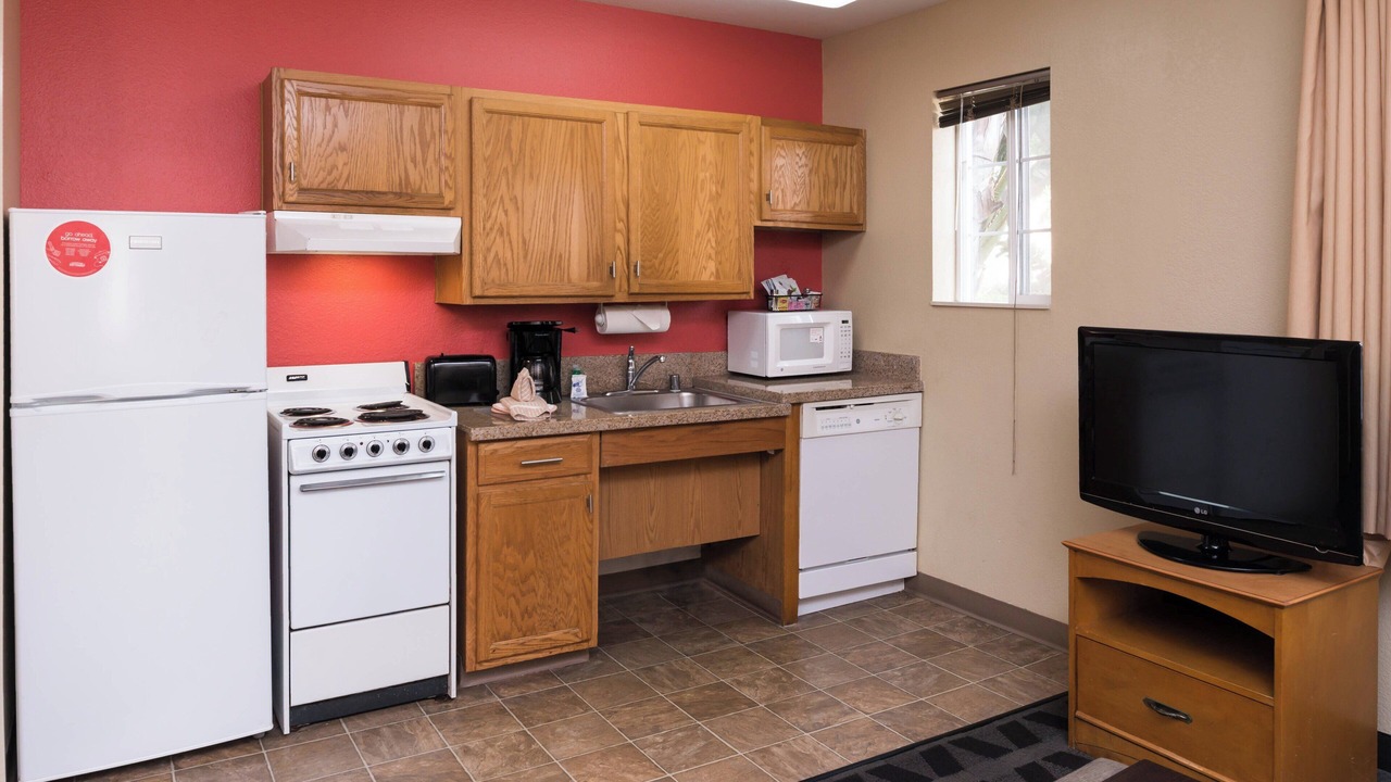Photo of Bedroom in Platinum Triangle