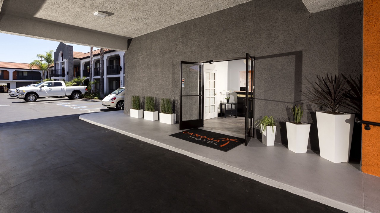 Photo of Outdoor in Canoga Park