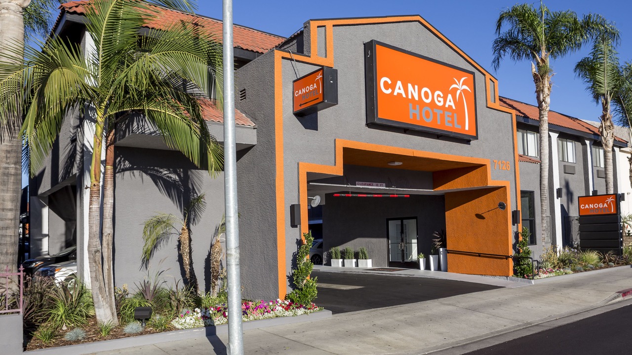 Photo of Outdoor in Canoga Park