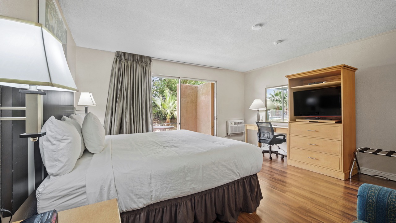 Photo of Bedroom in Cathedral City