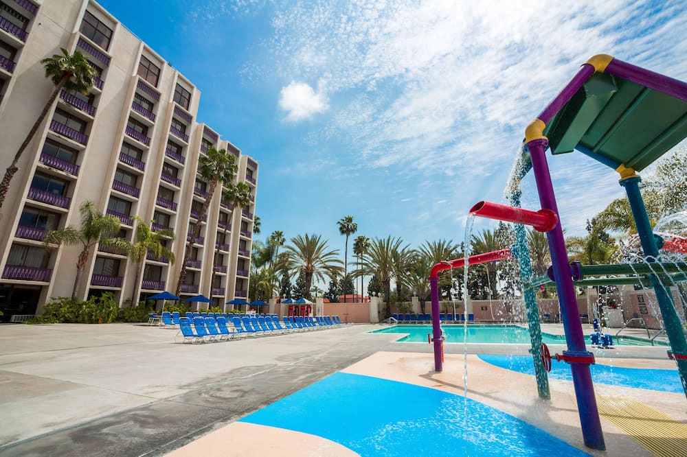 Photo of Outdoor in Northwest Anaheim