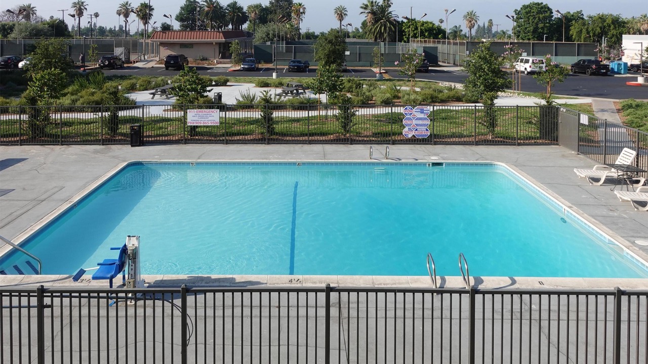 Photo of Outdoor in Claremont
