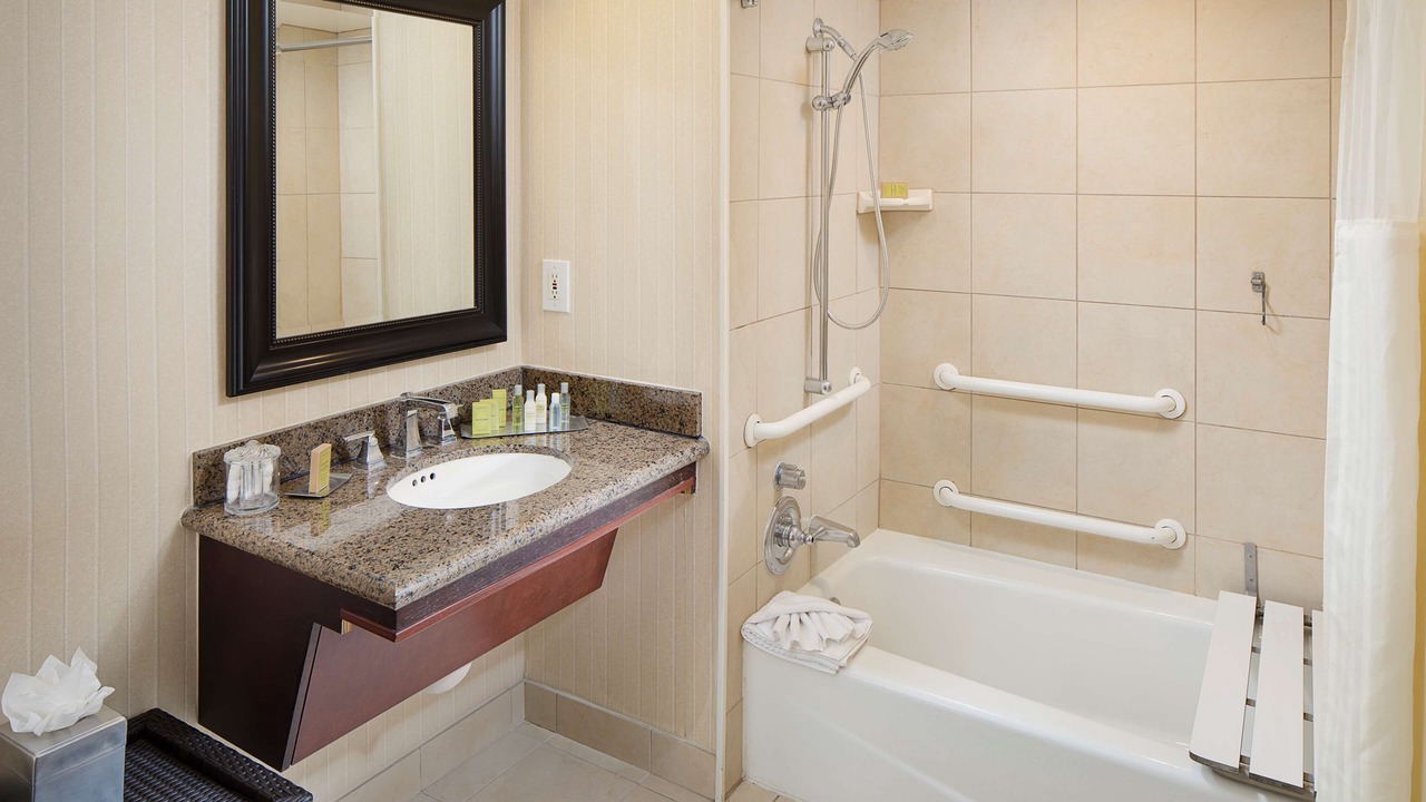 Photo of Bathroom in Commerce