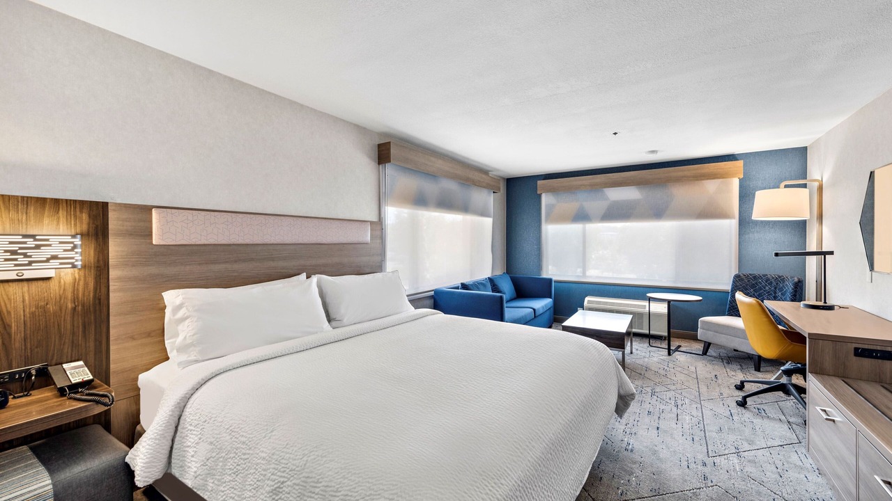 Photo of Bedroom in La Mesa