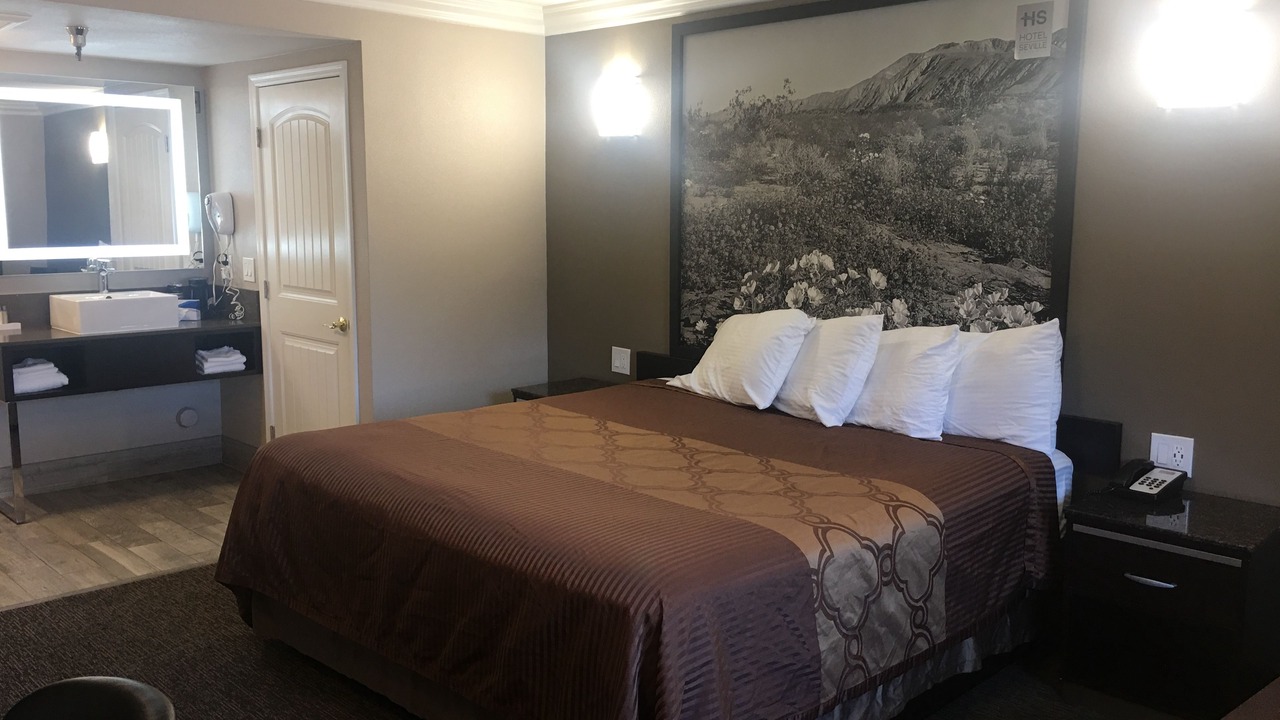 Photo of Bedroom in Ontario