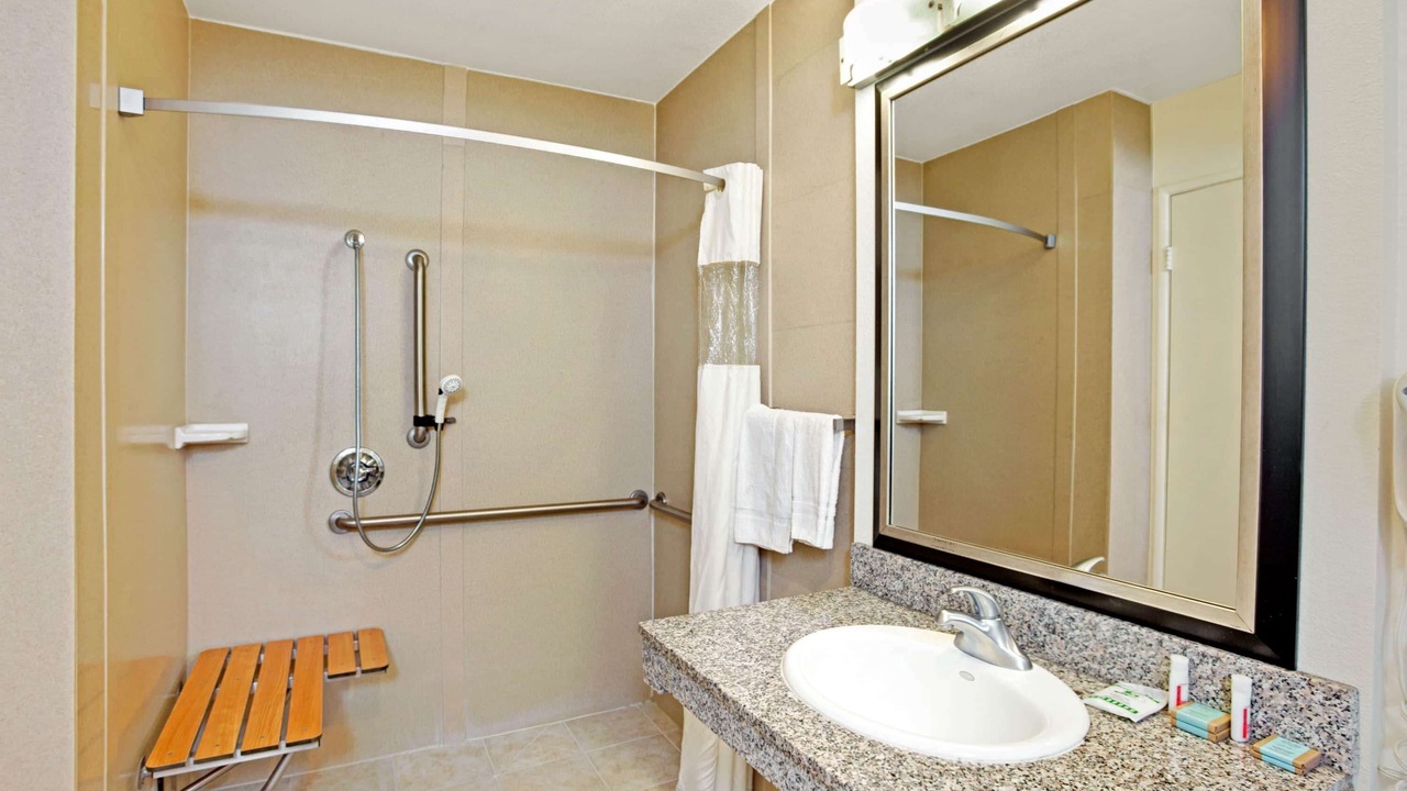 Photo of Bathroom in Banning