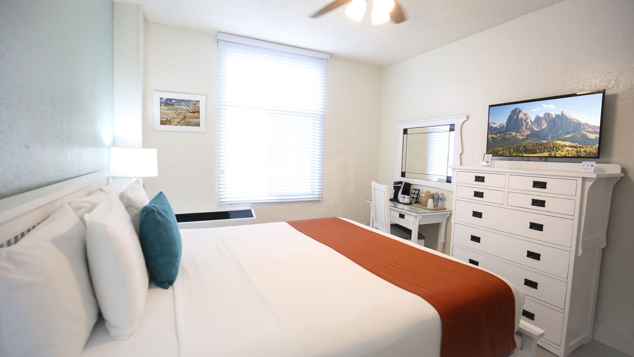 Photo of Bedroom in Downtown