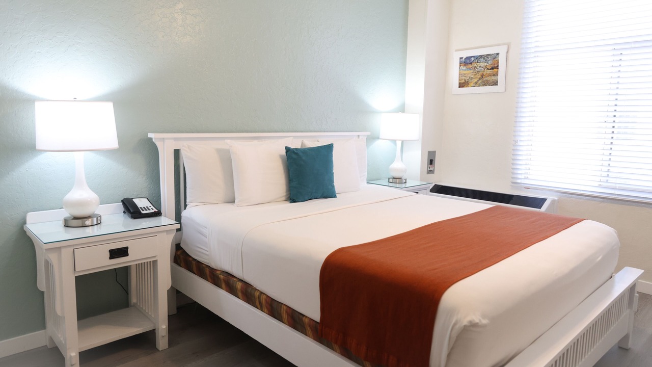 Photo of Bedroom in Downtown