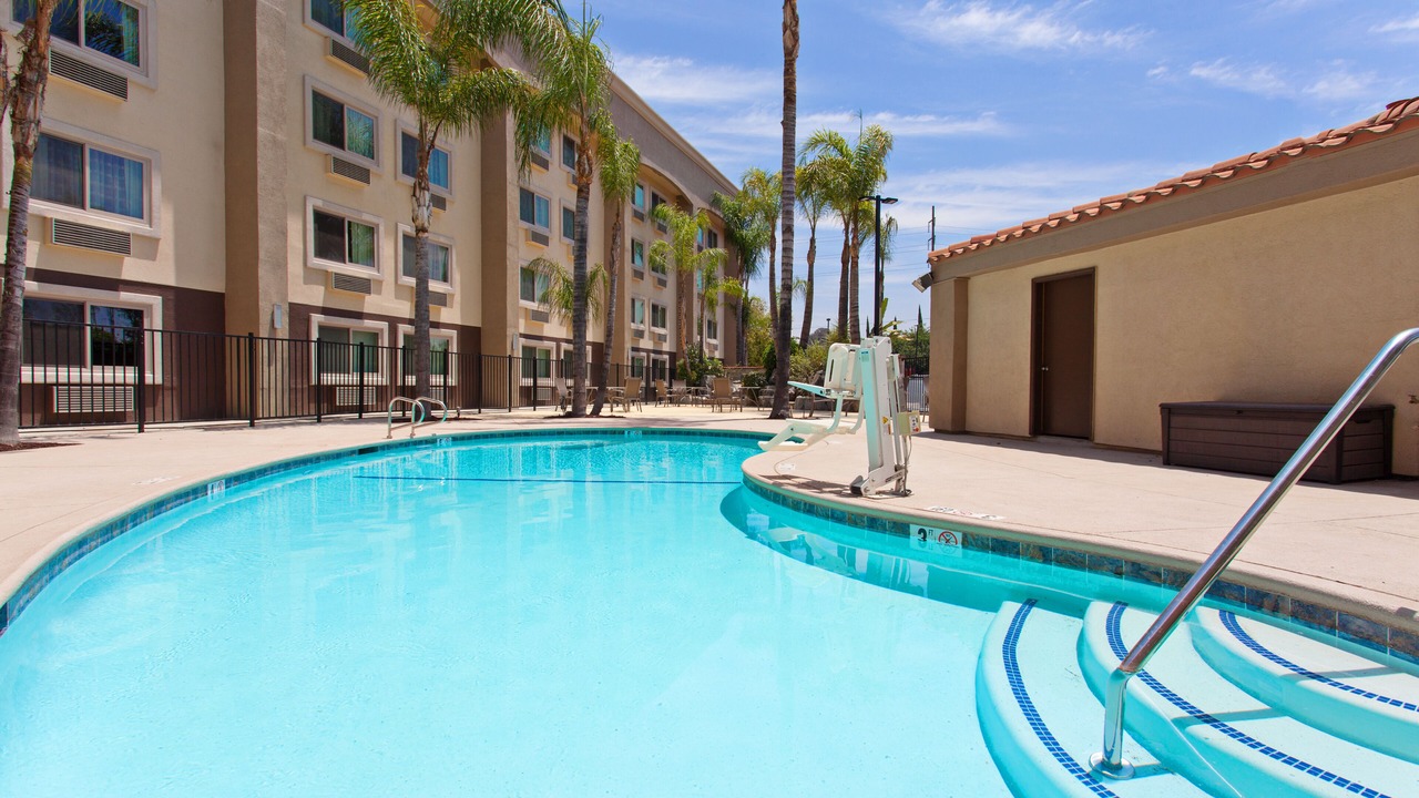 Photo of Outdoor in Colton