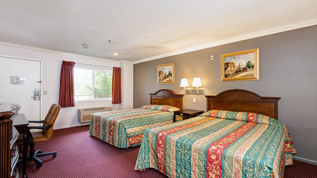 Photo of Bedroom in Northwest Anaheim