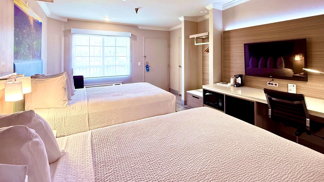 Photo of Bedroom in Lawndale