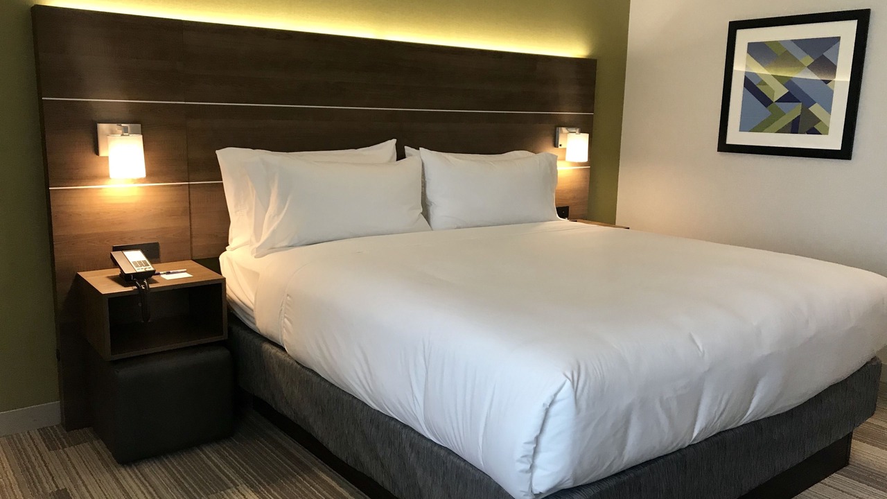 Photo of Bedroom in East Pasadena