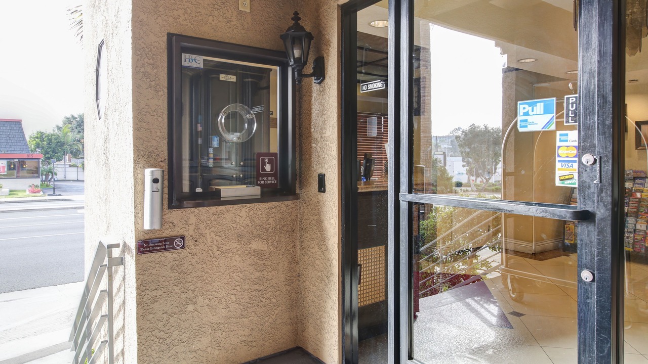 Photo of Outdoor in East Manhattan Beach
