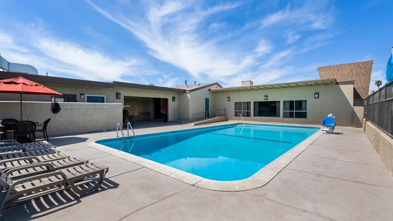 Photo of Outdoor in Barstow