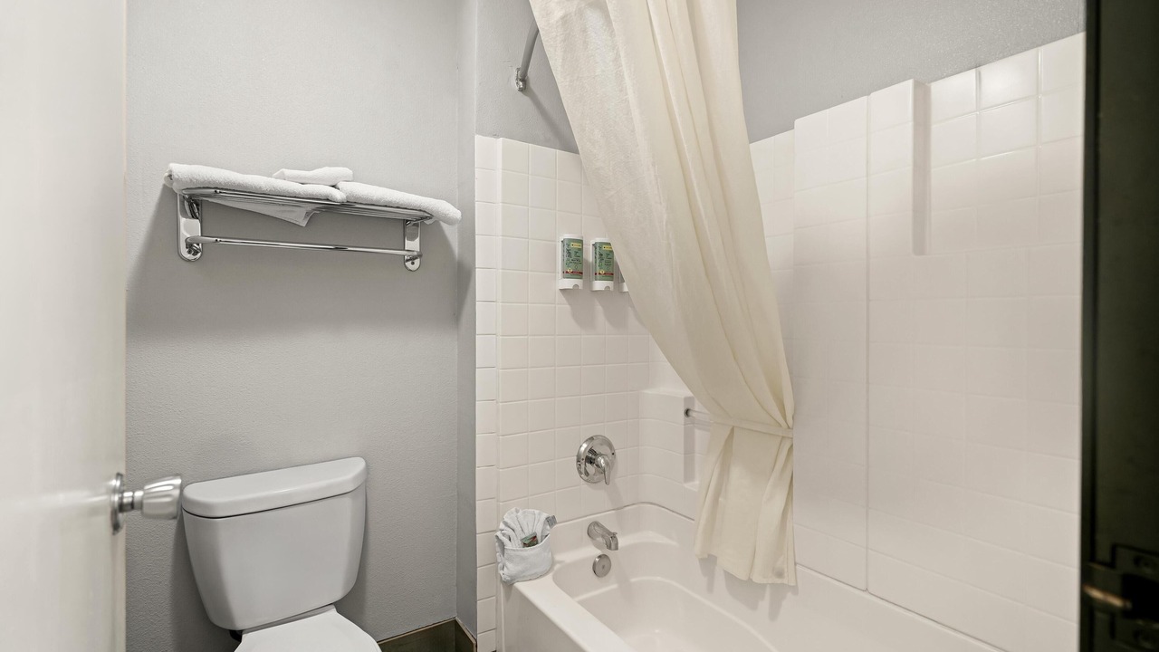 Photo of Bathroom in Barstow