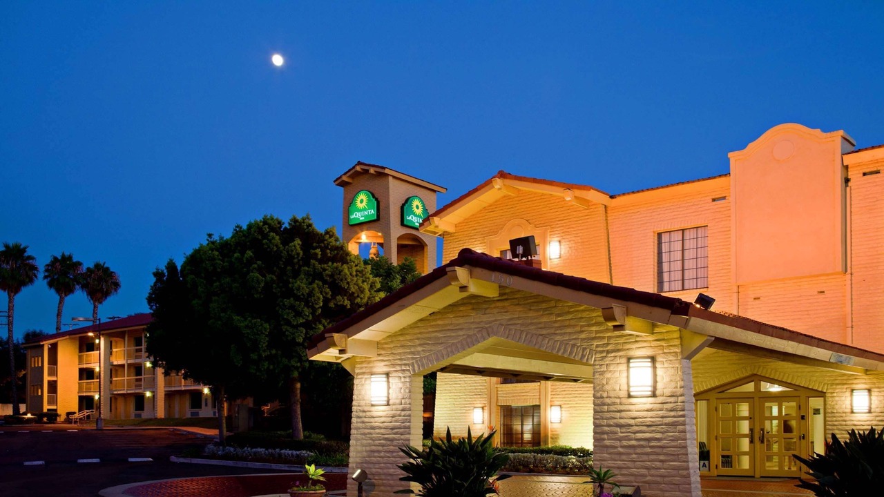 Photo of Buildings in Lincoln Acres