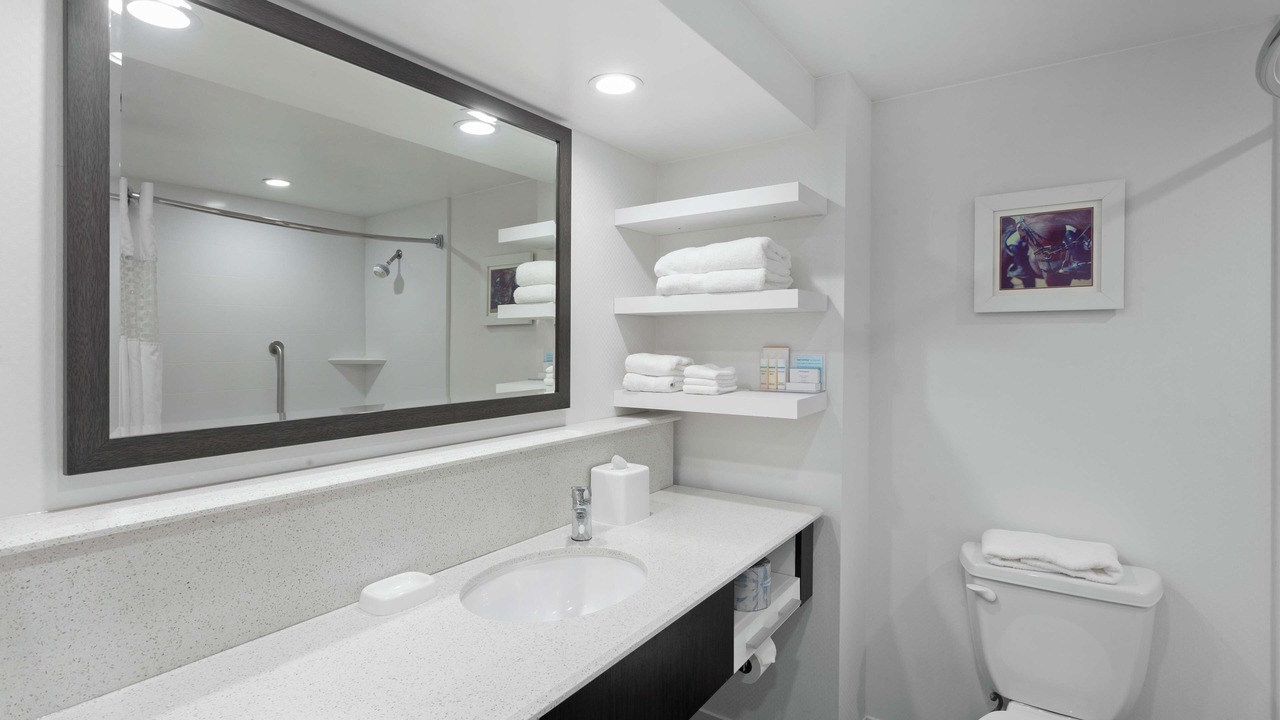 Photo of Bathroom in Arcadia