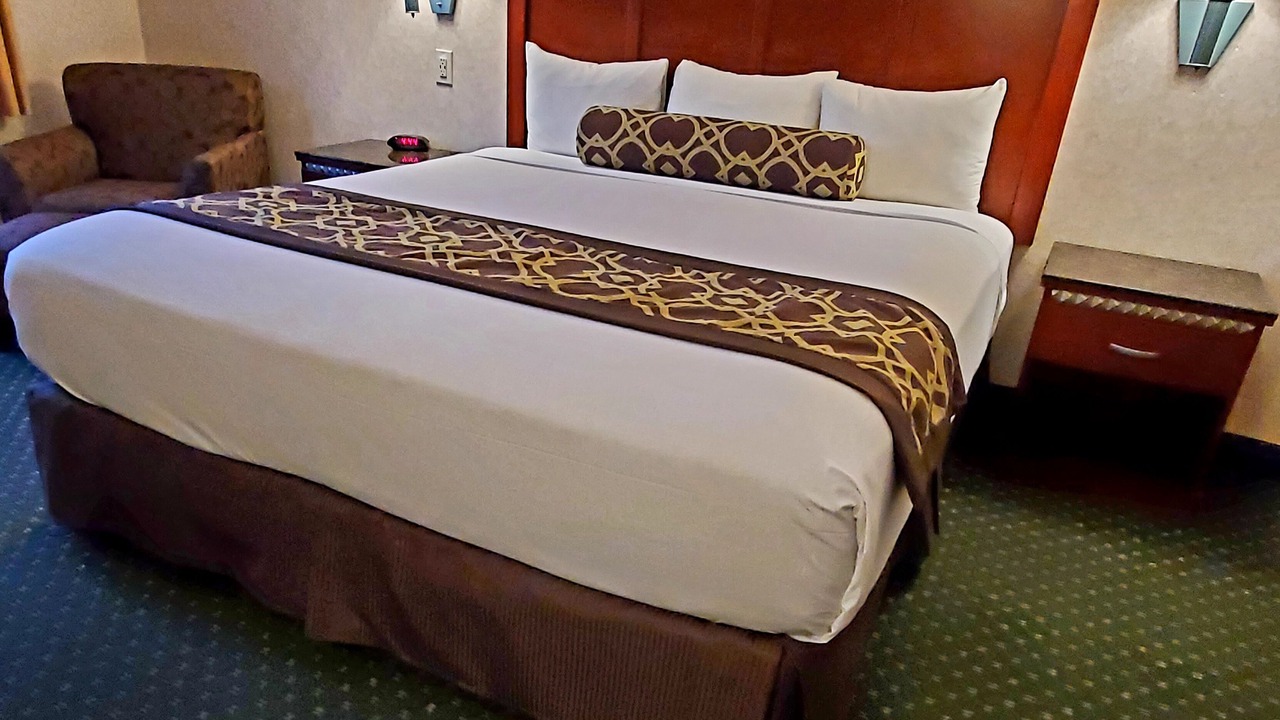 Photo of Bedroom in Canyon Country