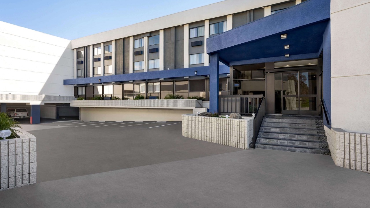 Photo of Outdoor in Monterey Park