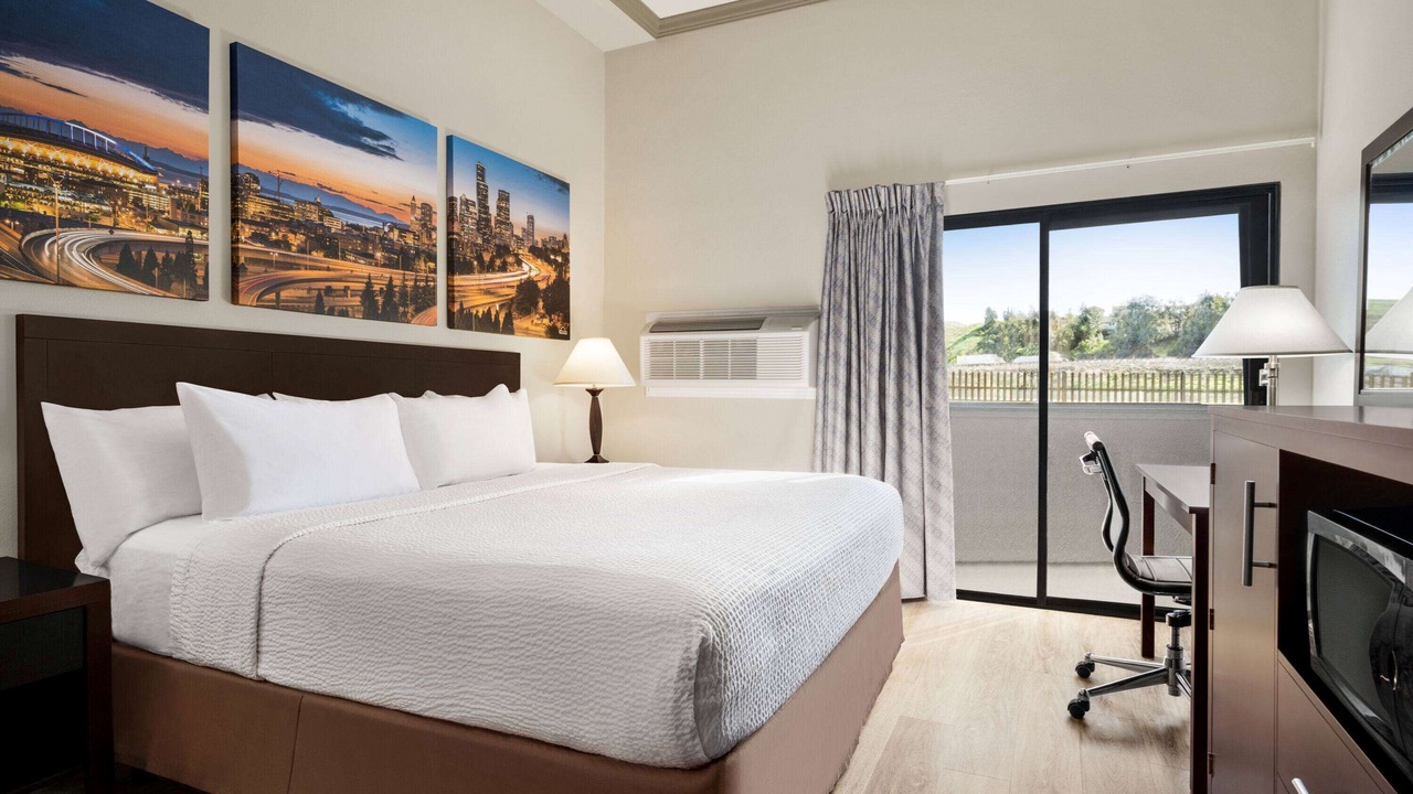 Photo of Bedroom in Monterey Park