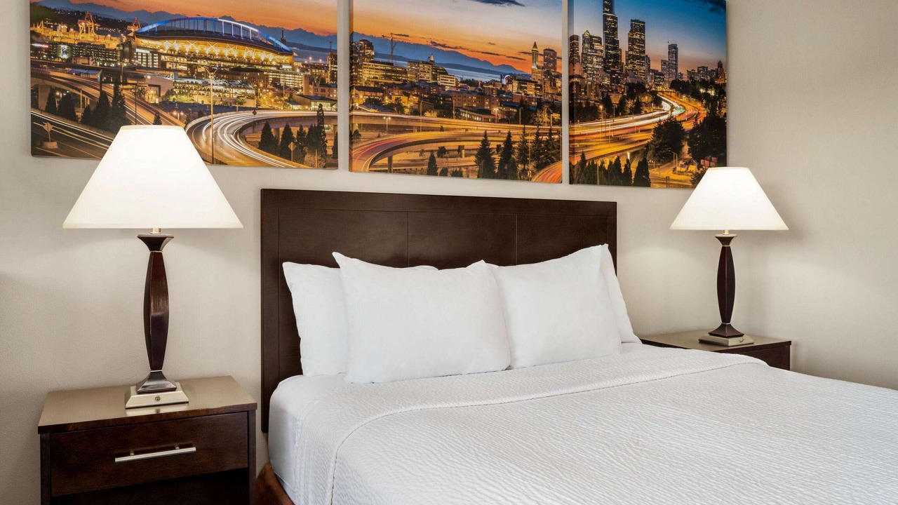 Photo of Bedroom in Monterey Park