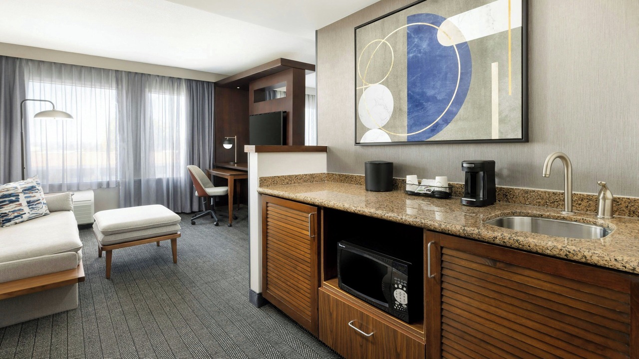 Photo of Bedroom in Woodland Hills