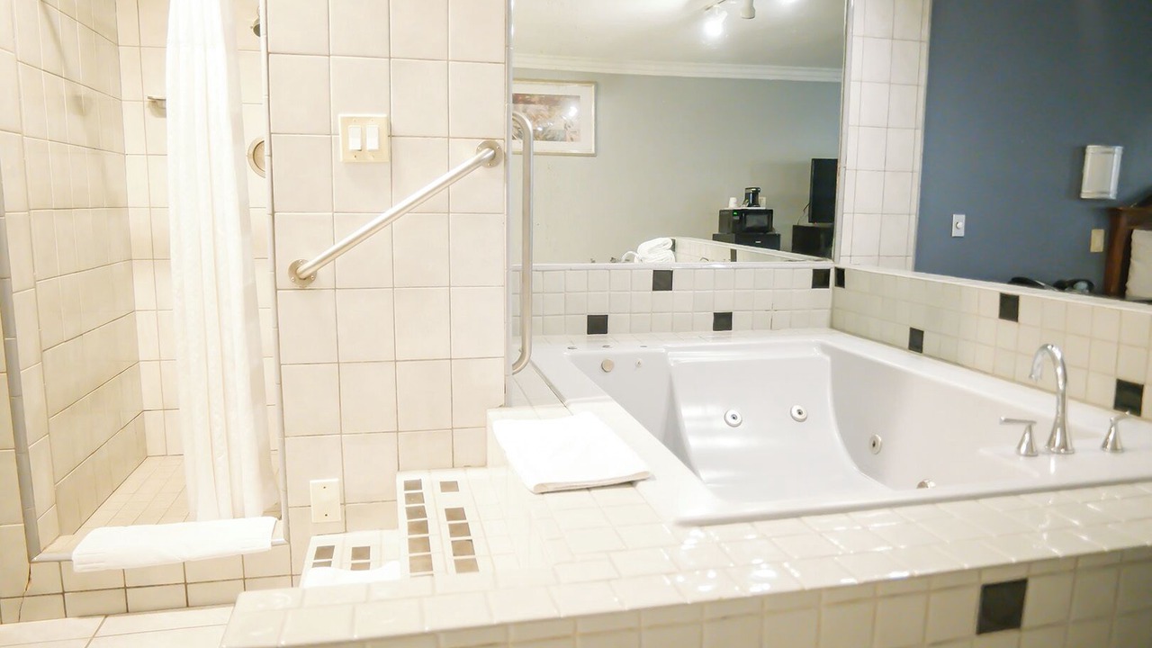 Photo of Bathroom in West Covina