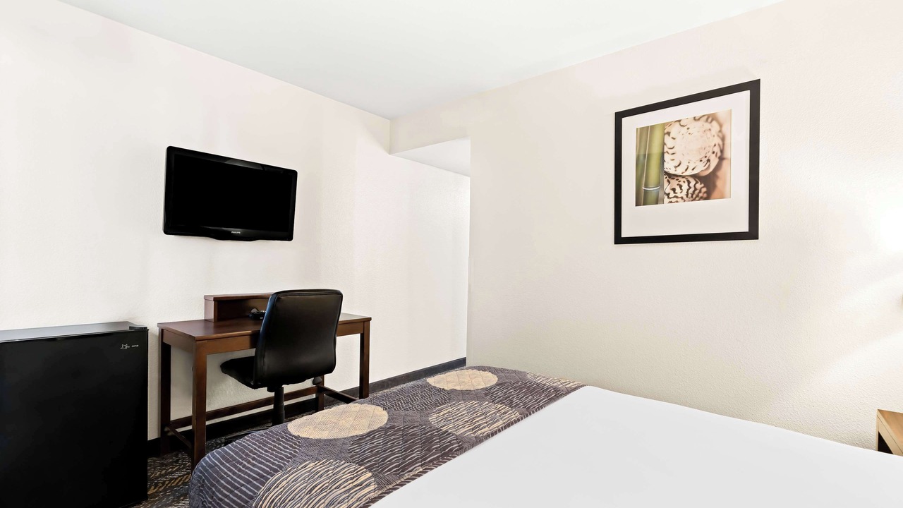 Photo of Bedroom in Roseville - Fleet Ridge