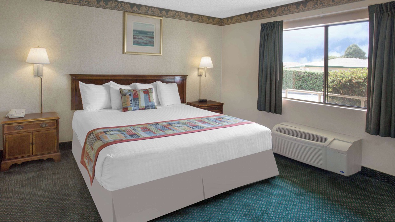 Photo of Bedroom in Downtown