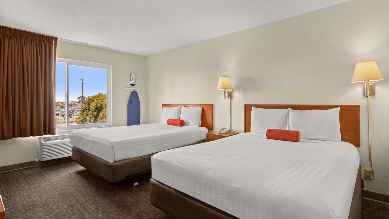 Photo of Bedroom in Buena Park