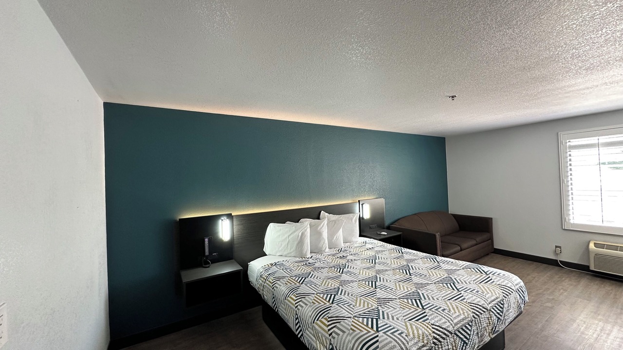 Photo of Bedroom in Lebec